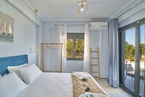 Room - Blue Green villa Kalyves eco pool-jet spa (CHANIA KALYVES)