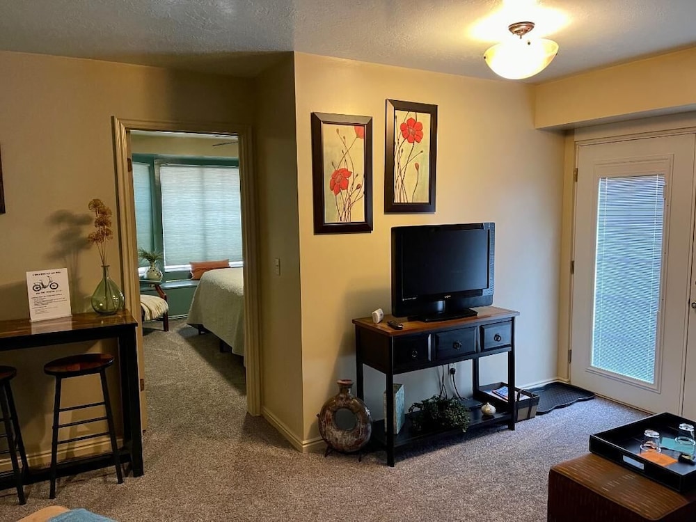 Harvest House Bed & Breakfast by null