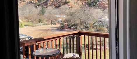 经典客房 | 免费 WiFi、床单