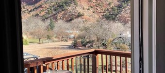 Harvest House Bed & Breakfast