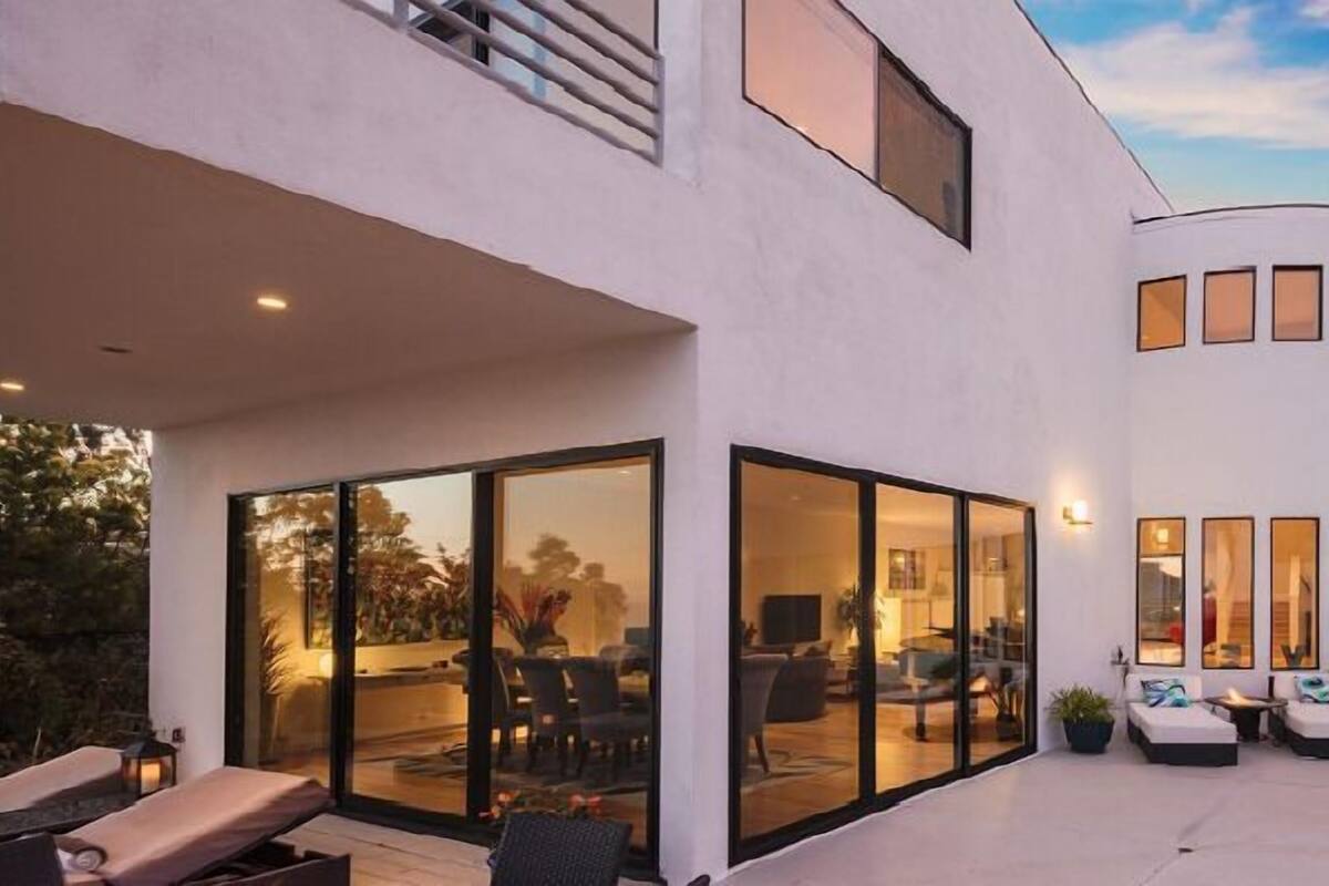 Basic-Doppel- oder -Zweibettzimmer | Terrasse/Patio