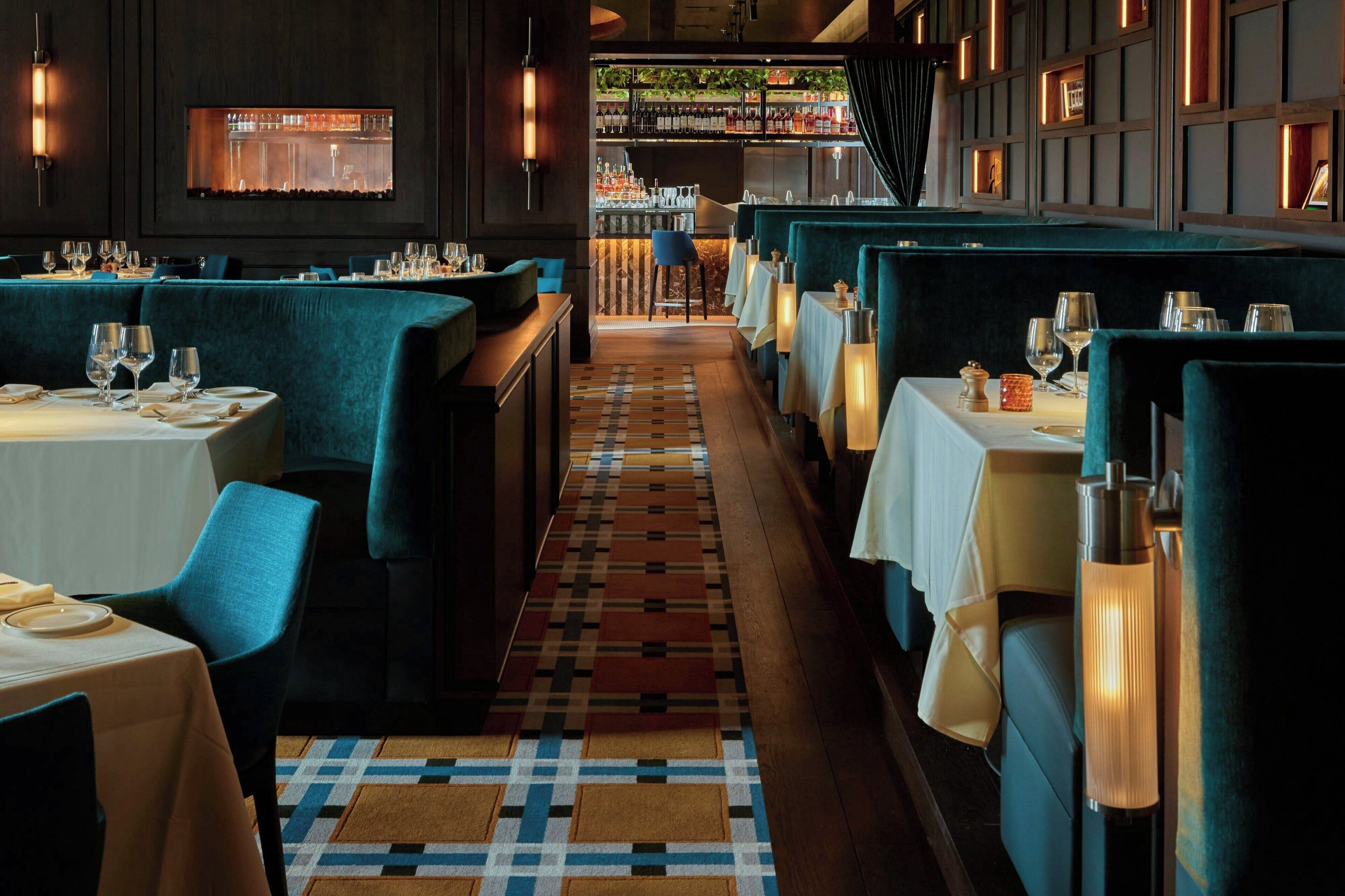 2 restaurants; lunch, dinner, and brunch served