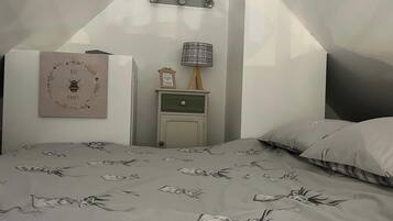 1 bedroom, iron/ironing board, free WiFi, bed sheets