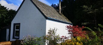 Claymires Bothy Cottage Nr Loch Lomond & Stirling