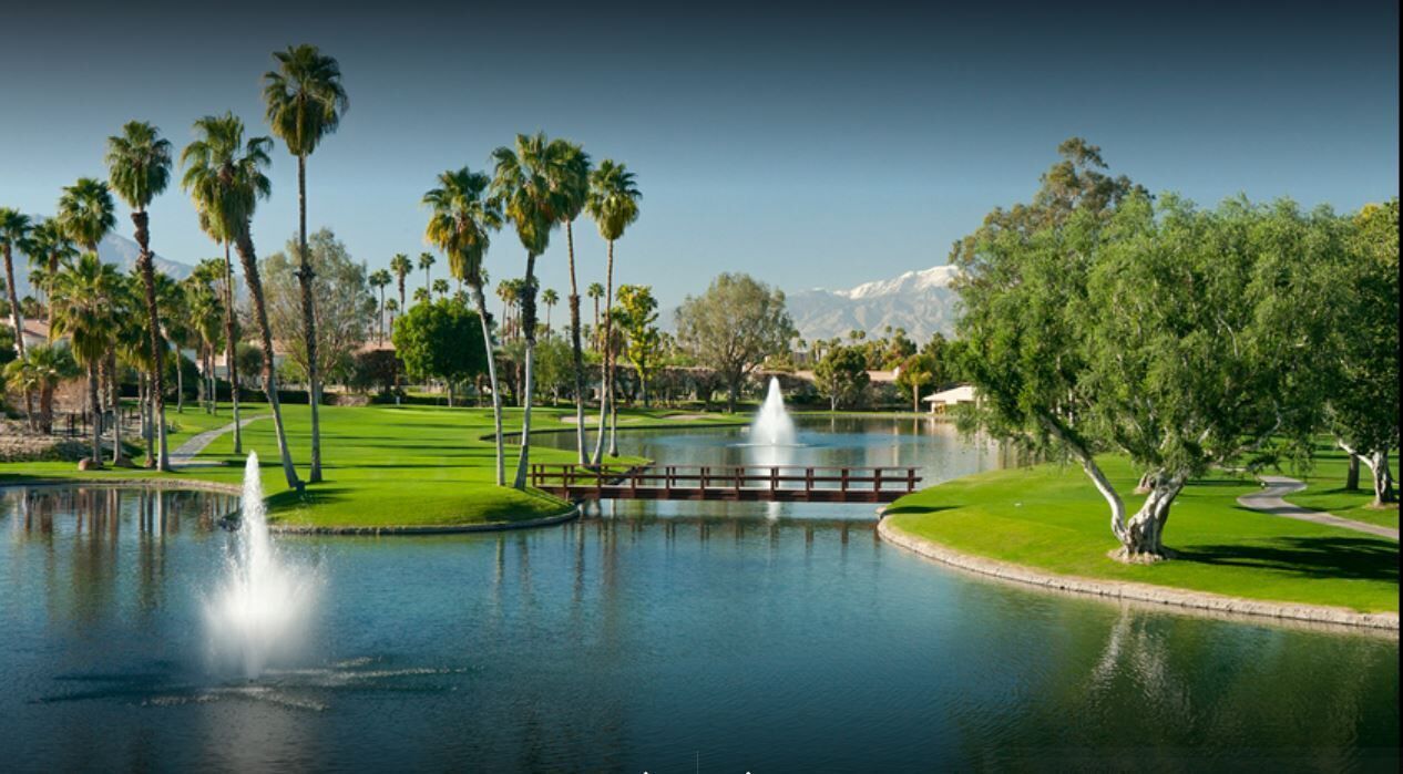 Beautiful - Private Pool  townhome in Avondale Private Club, Palm Desert