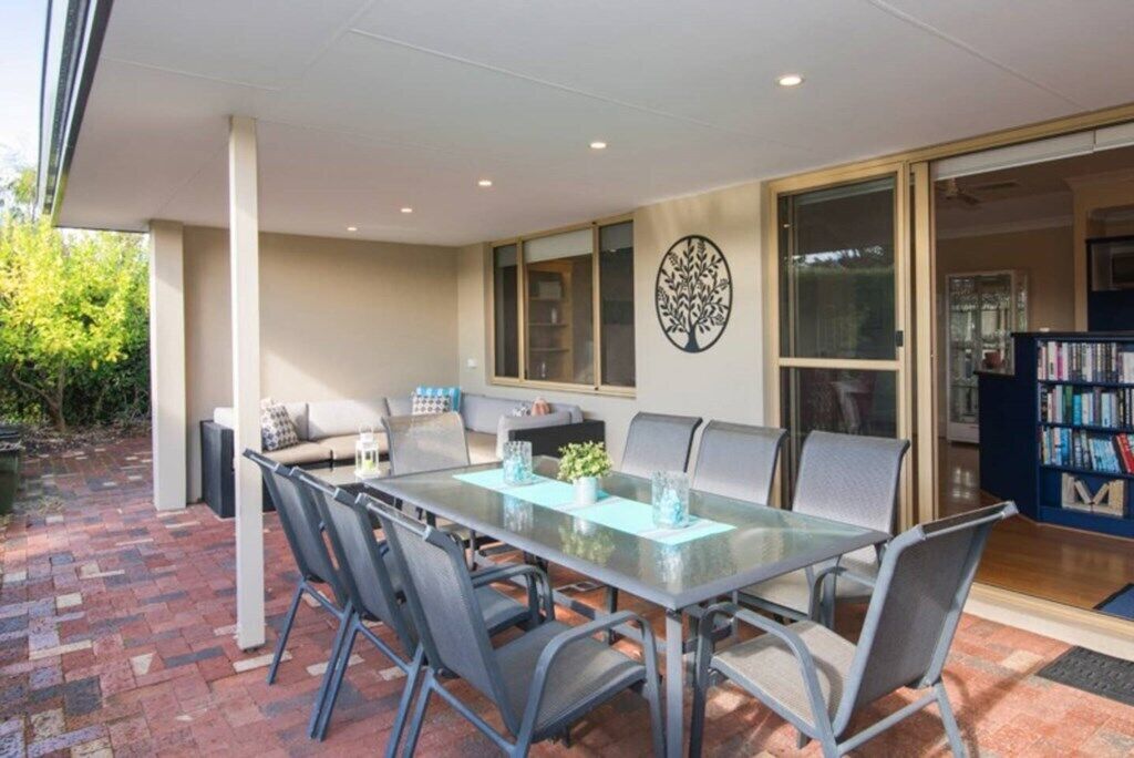 House 20 - The Garden House Dunsborough — image 5