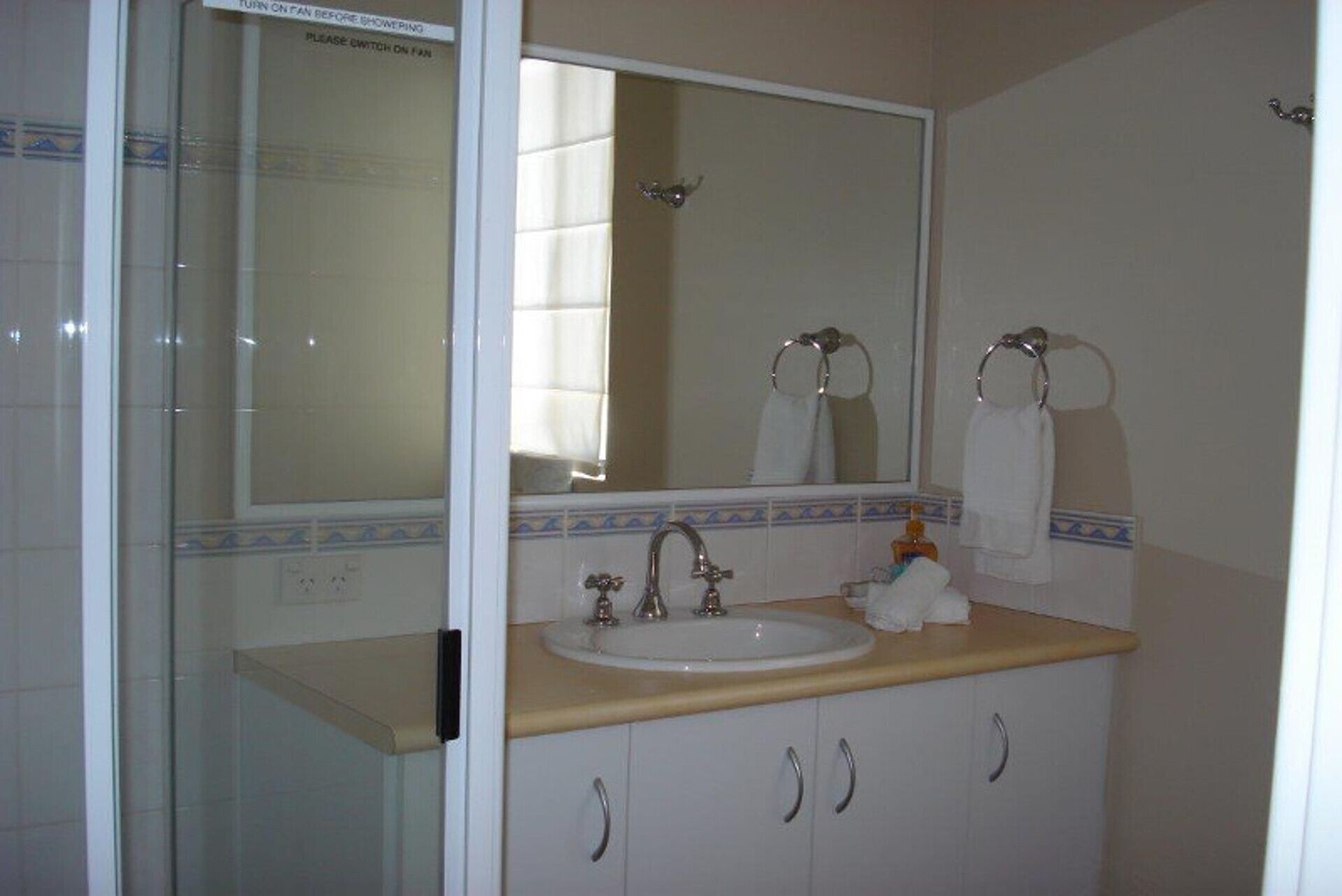 House 16 - Jewel of the Bay Dunsborough — image 12