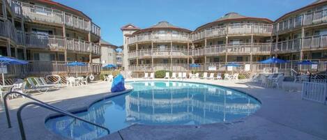 Indoor pool, outdoor pool