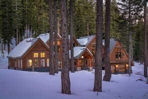 Exterior - Mauna Hale - Ski-in, Ski-out Mountainside at Northstar Lake Tahoe (Truckee)