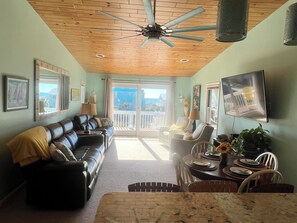 Älytelevisio, kirjoja