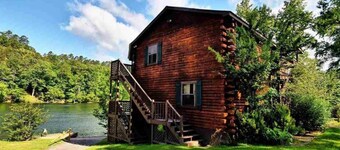 COZY UNIT #4 WATERFRONT LOG CABIN