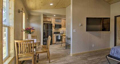 Mountain Cabin, Walk to Dining/Memorial Park!
