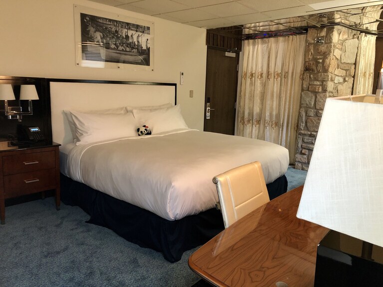Wangshi China Palace Bed And Breakfast - Midwest City, OK