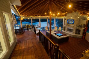 Interior - CALM, PEACEFUL COVE!  Lakefront Oasis w/ guest house + no stairs to huge dock! (Sunrise Beach)