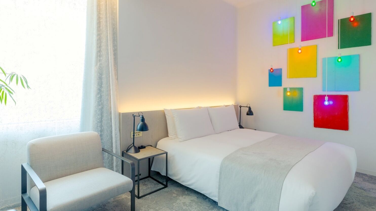 Hochwertige Bettwaren, Daunenbettdecken, kostenlose Minibar, Zimmersafe
