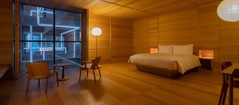 Shiroiya Hotel