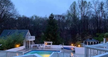 ~THE RETREAT~