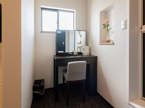 Japanese Room - Triple, Non Smoking | Cribs/infant beds, free WiFi - Hotel Sunmarine (Sennan)