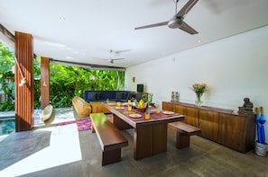 Villa, 3 Bedrooms | In-room dining