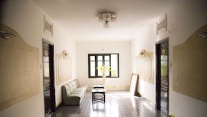 Unclassified image, 4 of 25, button - Offshore Hotel (Ho Chi Minh City)