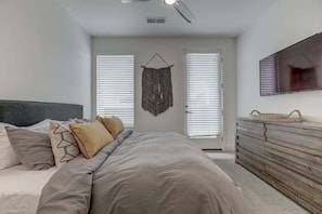 4 bedrooms, free WiFi, bed sheets