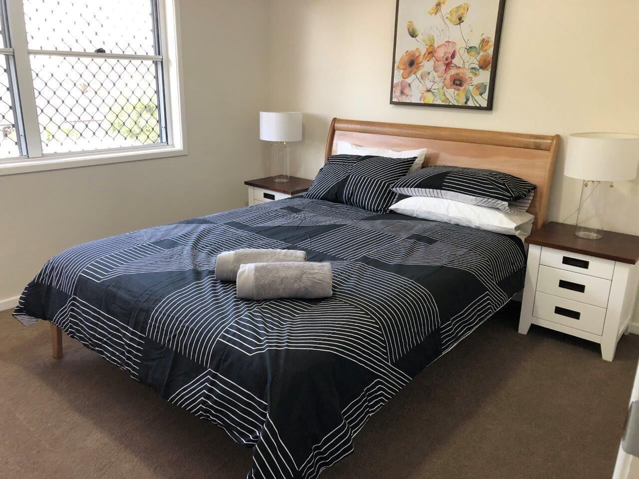 4 bedrooms, iron/ironing board, free WiFi, bed sheets