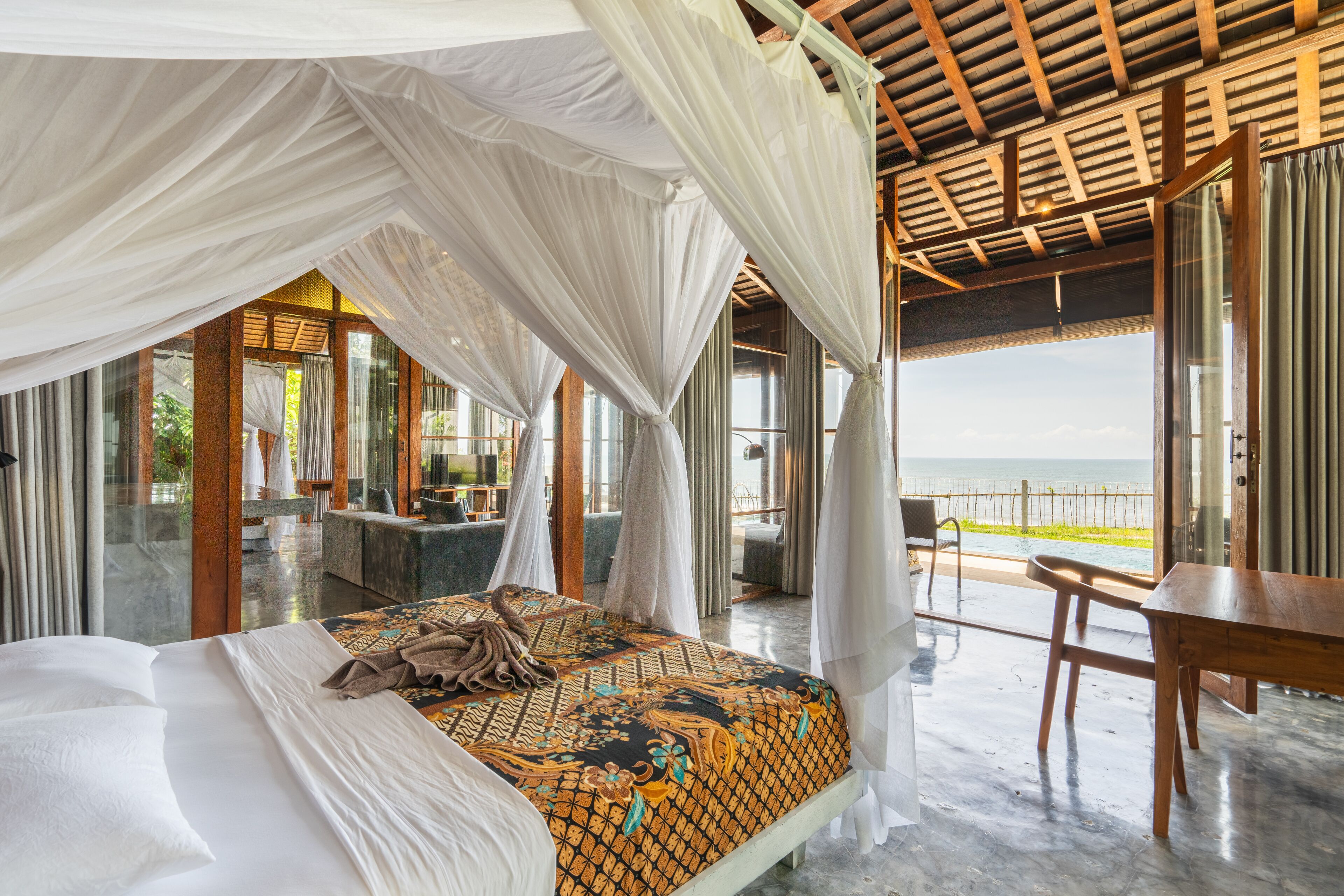 2 soverom, skrivebord, wi-fi (inkludert) og sengetøy