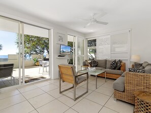 TV - Portofino 1 Beachfront (Noosa Heads)