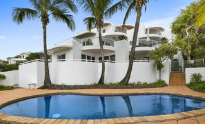 Pool - Tingira Beach Penthouse (Sunrise Beach)