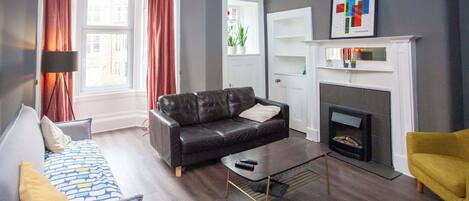 TV, fireplace, Netflix, streaming services