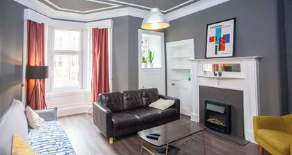 Stylish 1 Bedroom Flat in Glasgow West End