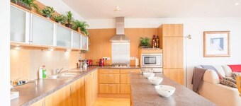 Apartment with river view 2 minutes from the hydro