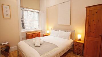 1 bedroom, iron/ironing board, travel crib, WiFi