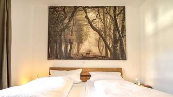 1 bedroom, soundproofing, bed sheets