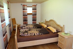 2 bedrooms, free WiFi, bed sheets - Woidhaisl (Lam)