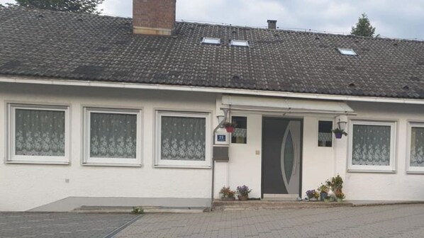 Front of property - Ferienwohnung Quednau (Grafenau)