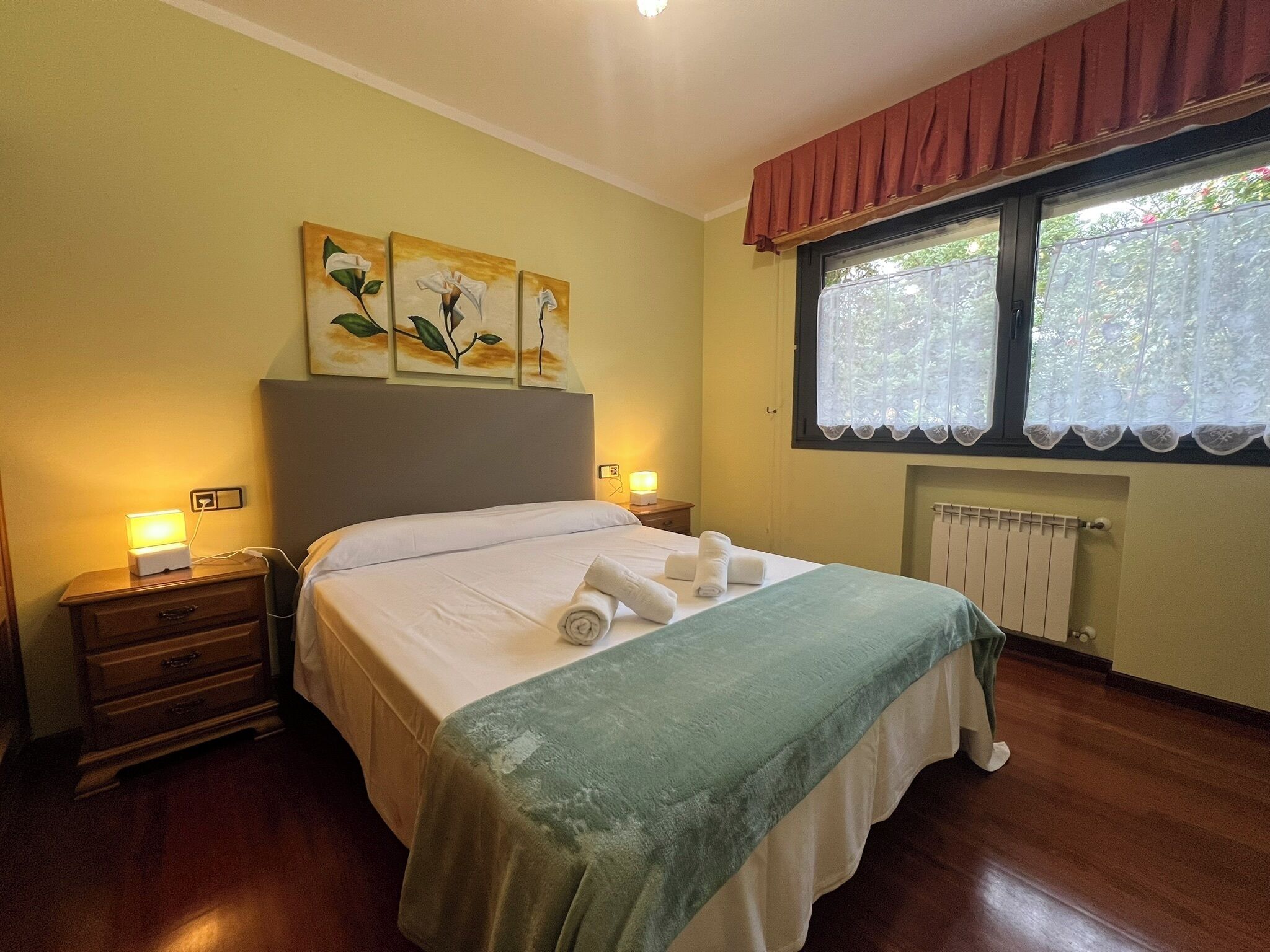 6 chambres, fer et planche à repasser, Wi-Fi gratuit, draps fournis