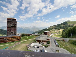 Exterior - Studio for 3, Mont Blanc view, balcony (La Plagne)