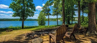 Lakefront Cabin
