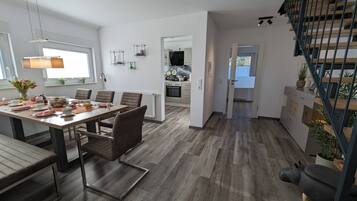 Apartment | In-room dining