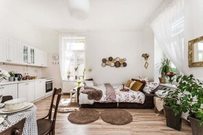 Comfort Apartment | Individually decorated, individually furnished, desk, laptop workspace - APT in Alb. nad Orlici by Michal&Friends (Albrechtice nad Orlicí)