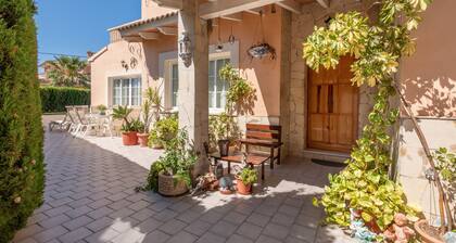 Villa "Son Ferrer" with Garden, Pool, Wi-Fi and Air Conditioning