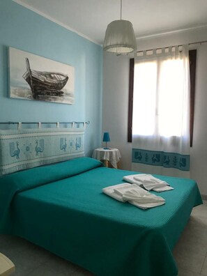 6 Schlafzimmer, Bügeleisen/Bügelbrett, kostenloses WLAN, Bettwäsche