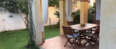 Restauration en plein air