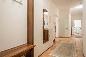 Interior - Stylish Holiday Apartment "Tuna" in Old Building Villa, with Mountain View (Sigmarszell)