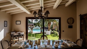 Breakfast area - B&B Donna Carolina Luxury Rooms (Cefalù)