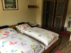 더블룸 | 책상, 무료 WiFi, 침대 시트