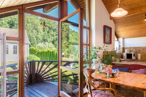 Ferienwohnung "Rosengarten" am Bodensee mit WLAN und Balkon