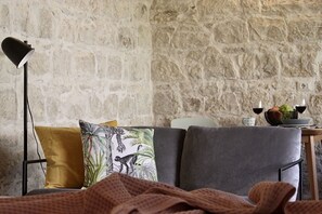 Interior - Cottage Myrtle (Giarratana)