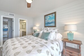 4 habitaciones, tabla de planchar con plancha, wifi y ropa de cama 